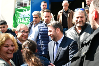 Εκλογές συνέδρων ΠΑΣΟΚ: Ψήφισαν πάνω από 174 χιλιάδες - «Να γίνει πράξη η πολιτική αλλαγή», ζητά ο Ανδρουλάκης